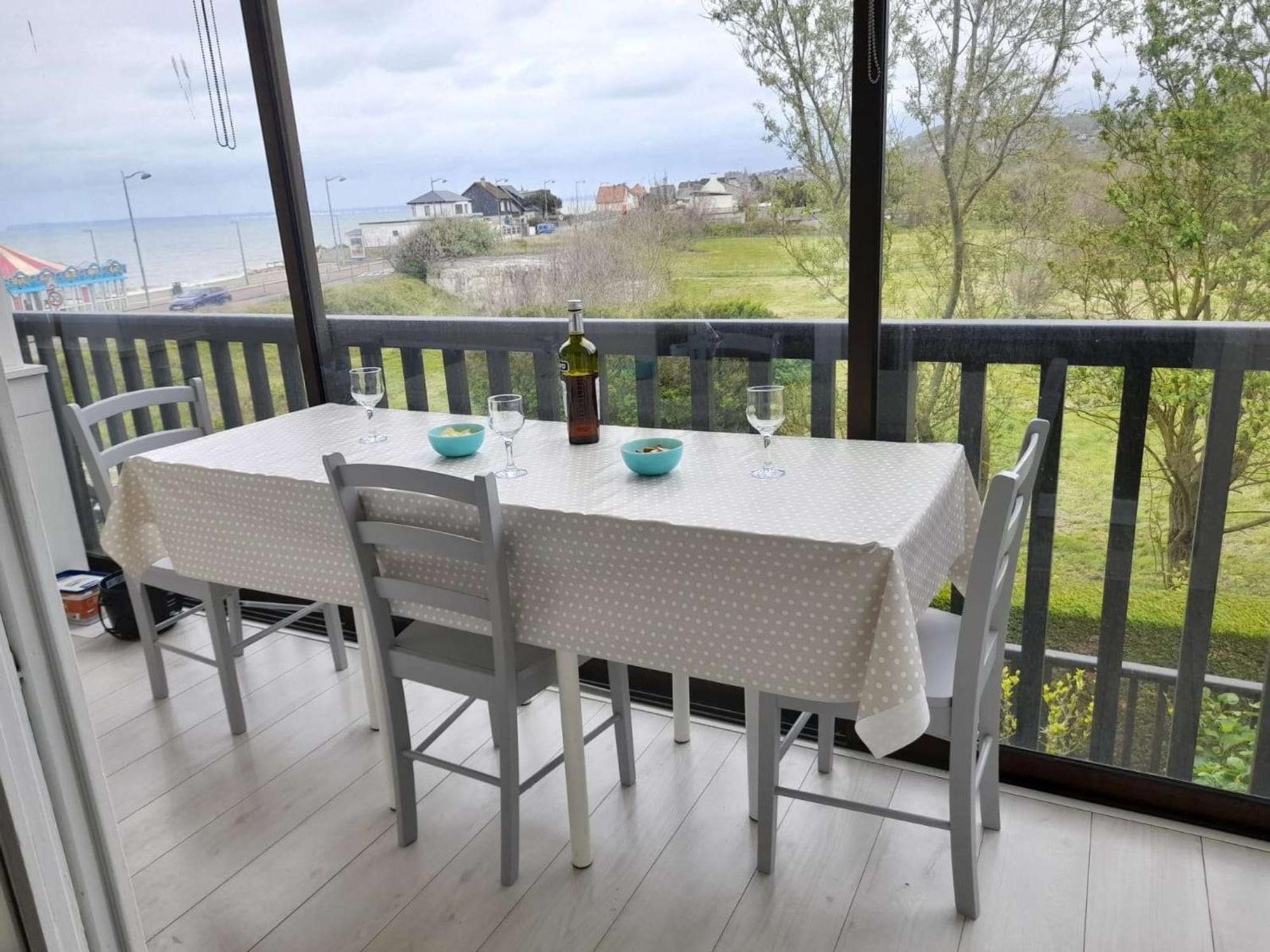 Appartement Refait A Neuf Avec Loggia Et Parking, A 2 Pas De La Plage Et Des Commerces - Fr-1-712-7 滨海维莱 外观 照片